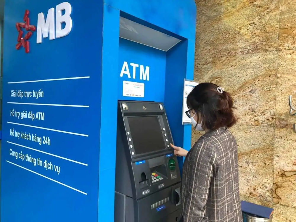 bieu-phi-the-tin-dung-mbbank