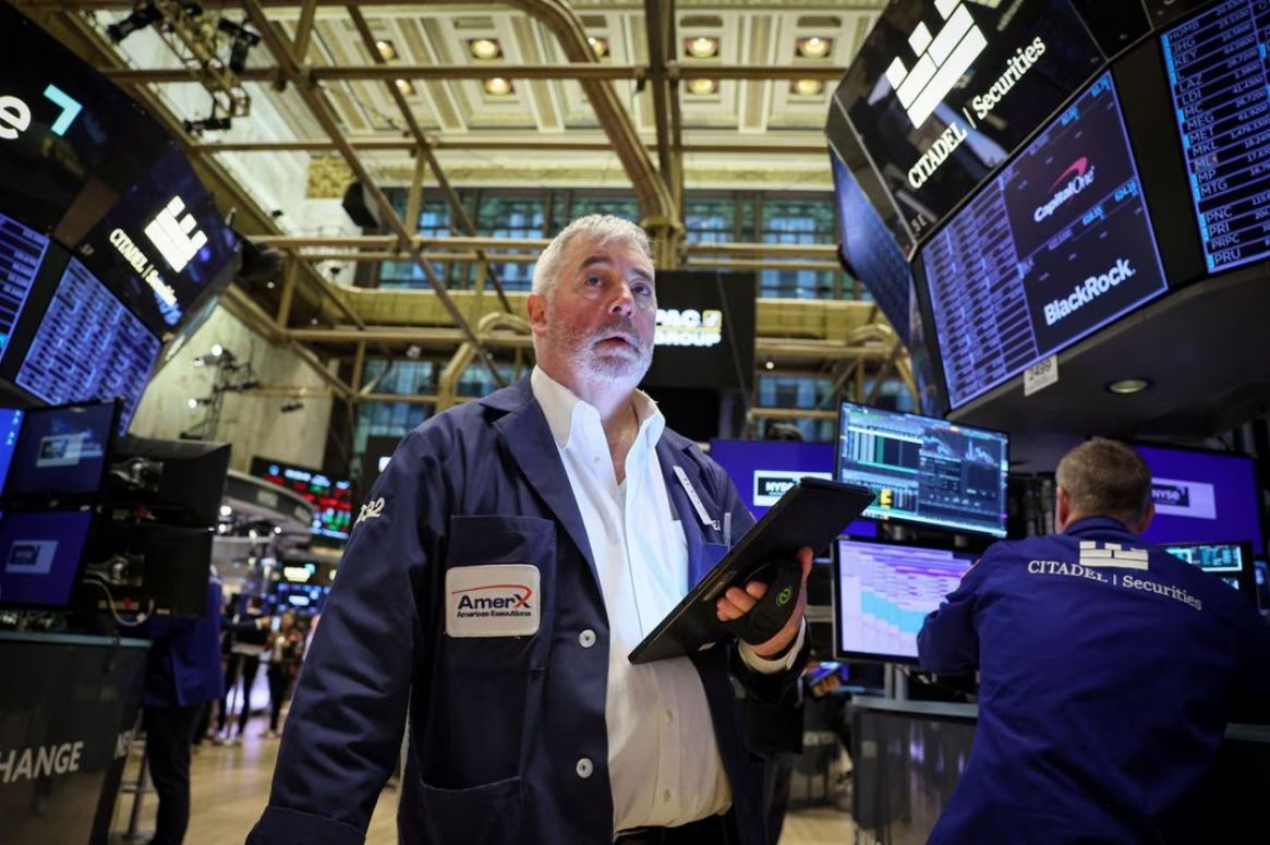 Bản tin tổng hợp ngày 24/10/2023: Hoạt động kinh tế vẫn thu hẹp tại nhiều nước