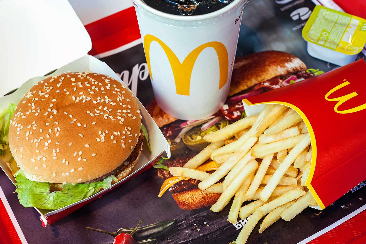 McDonald's tăng cổ tức thêm gần 10%: Cổ phiếu có đáng mua?