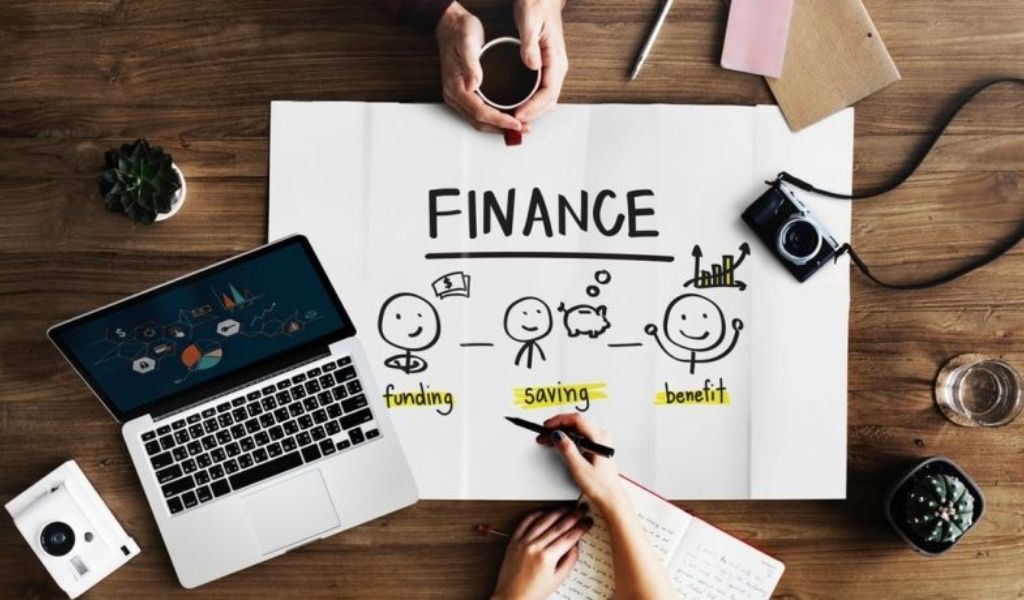 Nên thiết lập mục tiêu tài chính rõ ràng