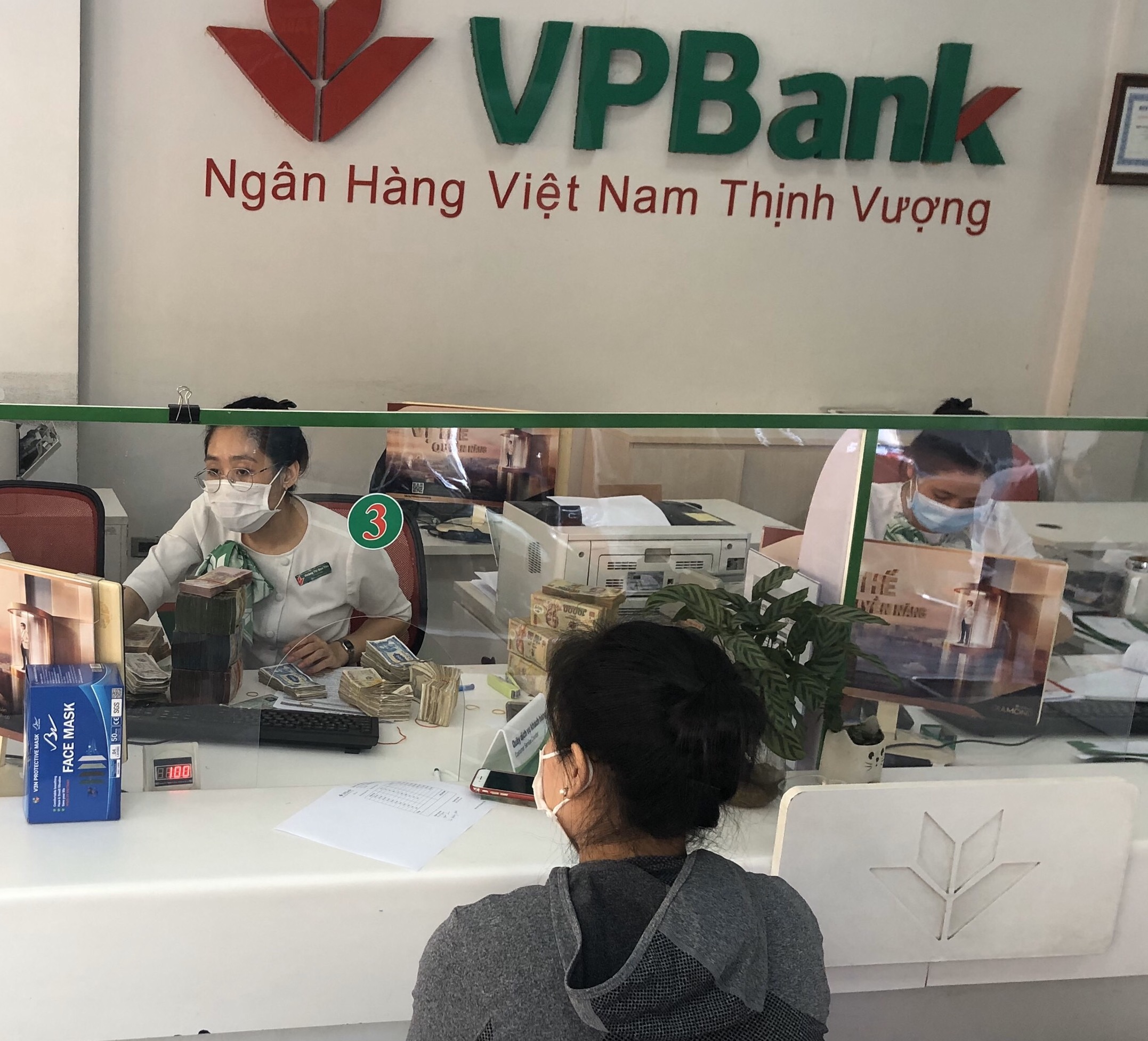 ngân hàng vpbank an giang